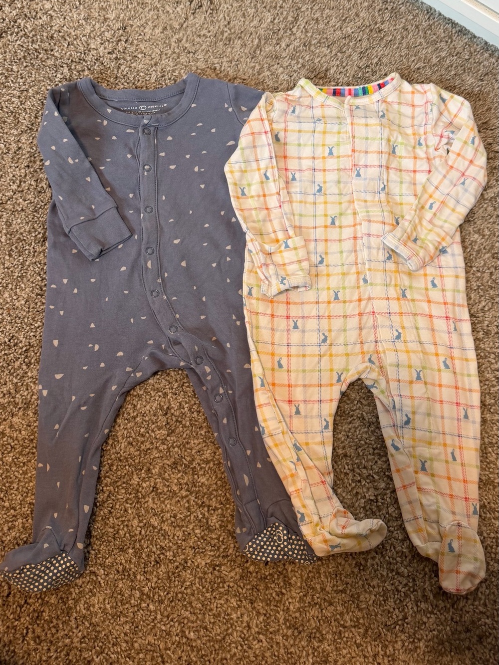 0-3 month footies Magnetic Me + Colored Organics (set of 2)